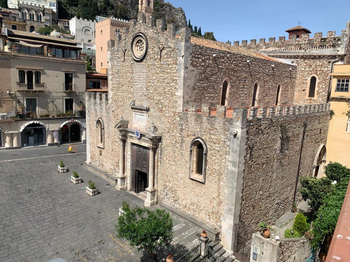 Casa Antica Savoia Apartment ตาออร์มินา ภายนอก รูปภาพ